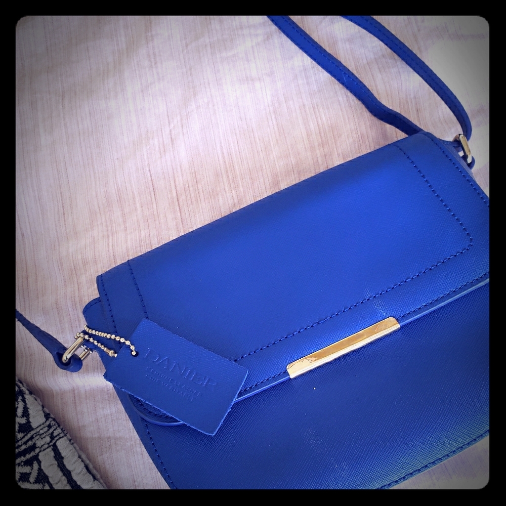 Hand bag